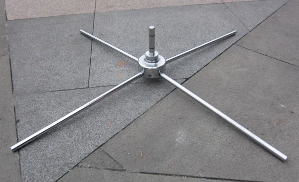 X Bases are the standard flag hard surface base option for use on cement or indoors.