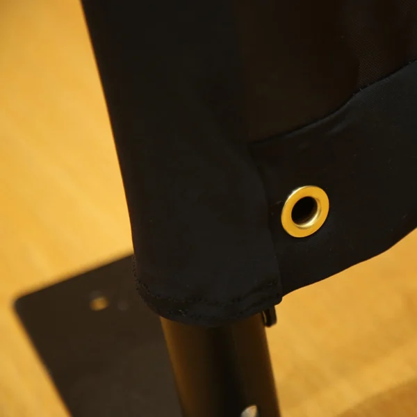Barricade cover detail